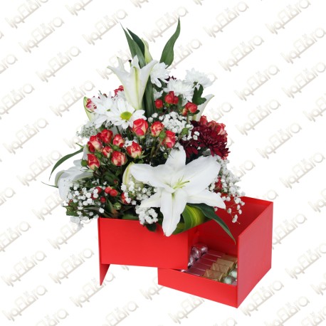 Double Delight Flower arrangement