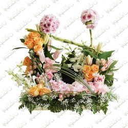 Lovers Den Flower arrangement